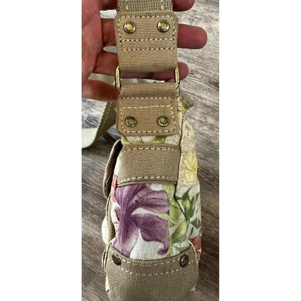 Fossil vtg floral